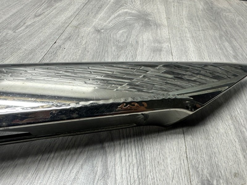 Накладка крышки багажника, 2000 рублей, Москва