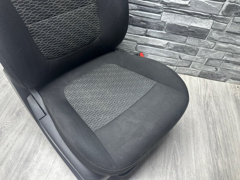 Сиденье переднее правое, 5000 рублей, Москва