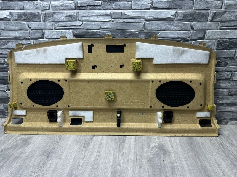 Полка салона задняя, 2000 рублей, Москва