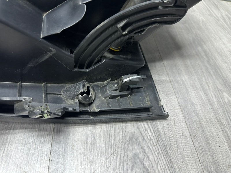 Бардачок, 1000 рублей, Москва