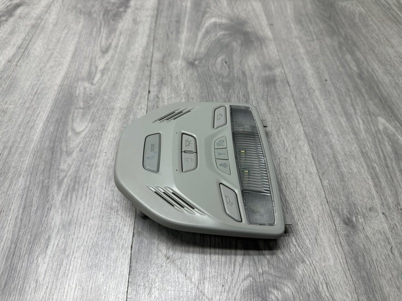 Плафон салонный, 1550 рублей, Москва