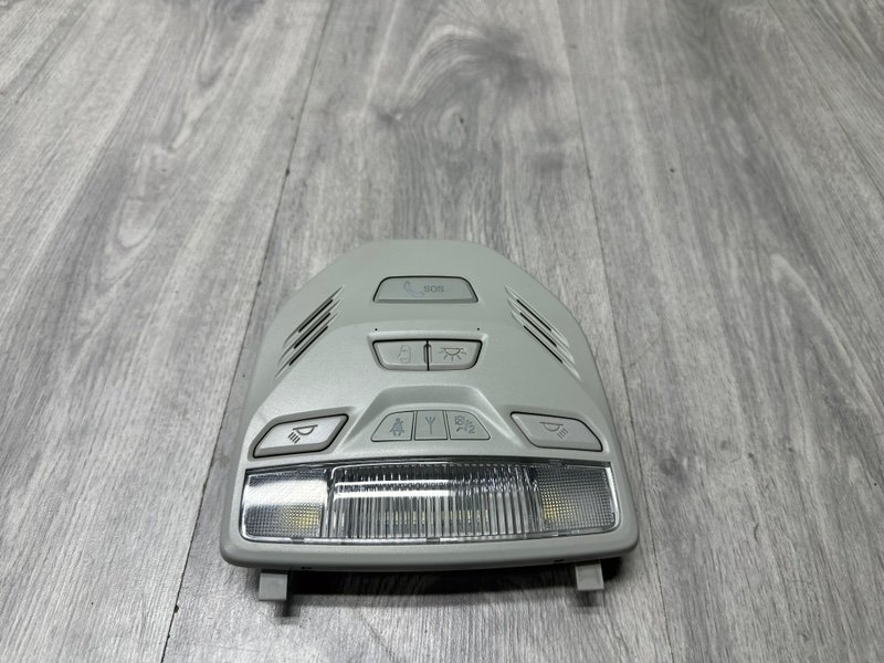 Плафон салонный, 1550 рублей, Москва