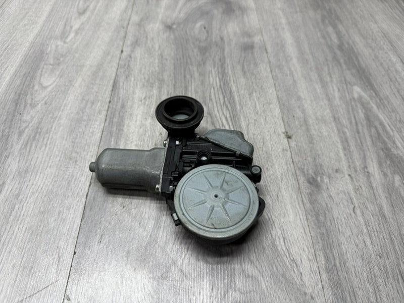 Моторчик стеклоподъемника, 1000 рублей, Москва