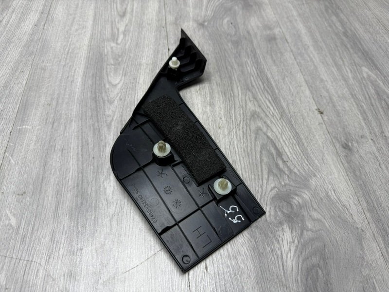 Крышка зеркала, 500 рублей, Москва