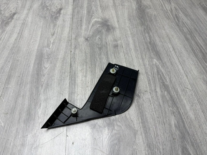 Крышка зеркала, 500 рублей, Москва