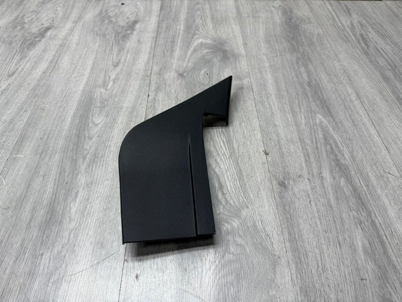 Крышка зеркала, 500 рублей, Москва