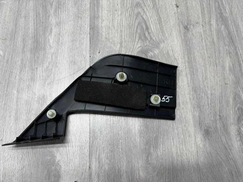 Крышка зеркала, 500 рублей, Москва