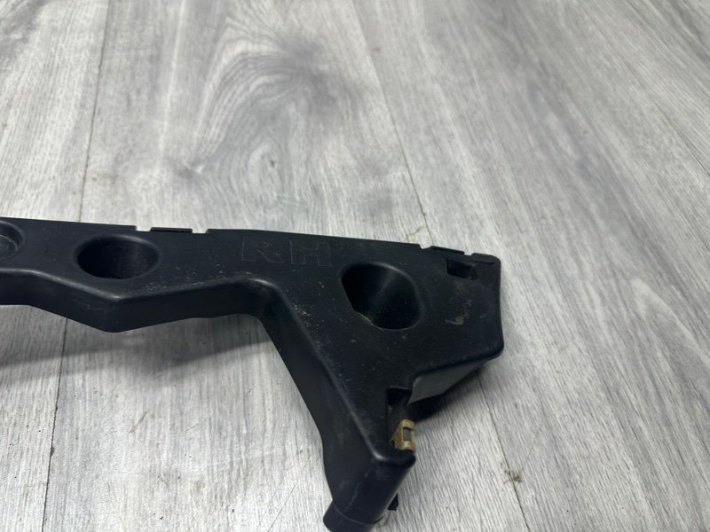 Направляющая заднего бампера, 1000 рублей, Москва