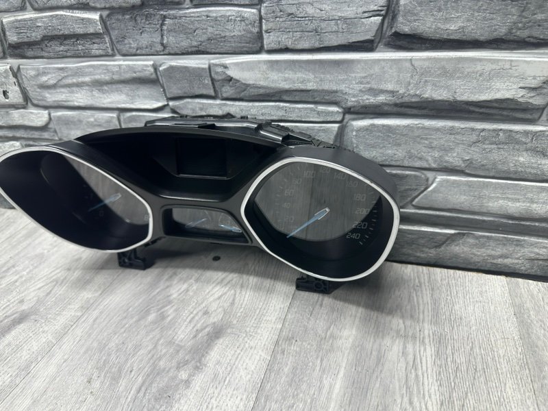 Панель приборов, 1200 рублей, Москва