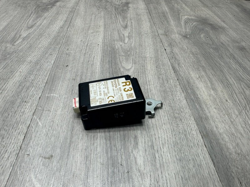 Блок управления центральным замком, 1000 рублей, Москва