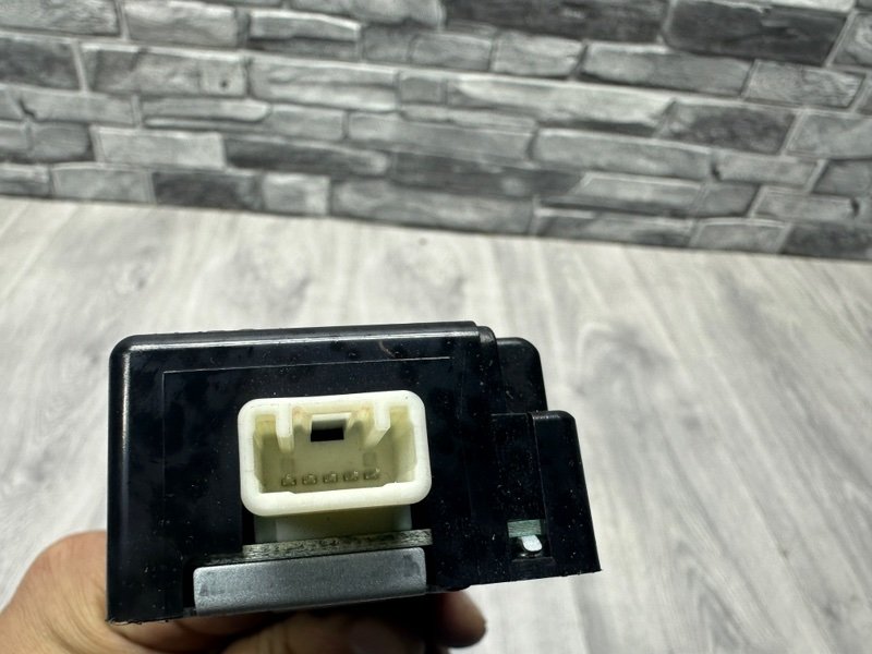 Блок управления центральным замком, 1000 рублей, Москва