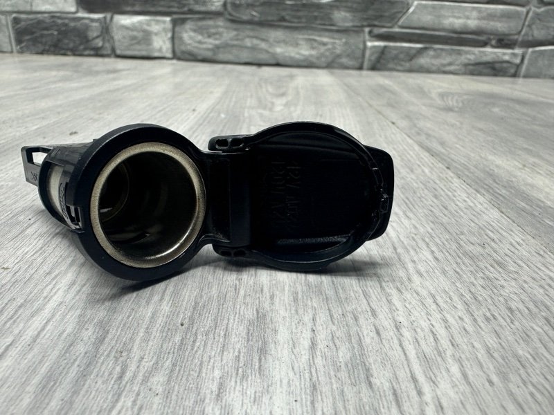 Прикуриватель, 600 рублей, Москва