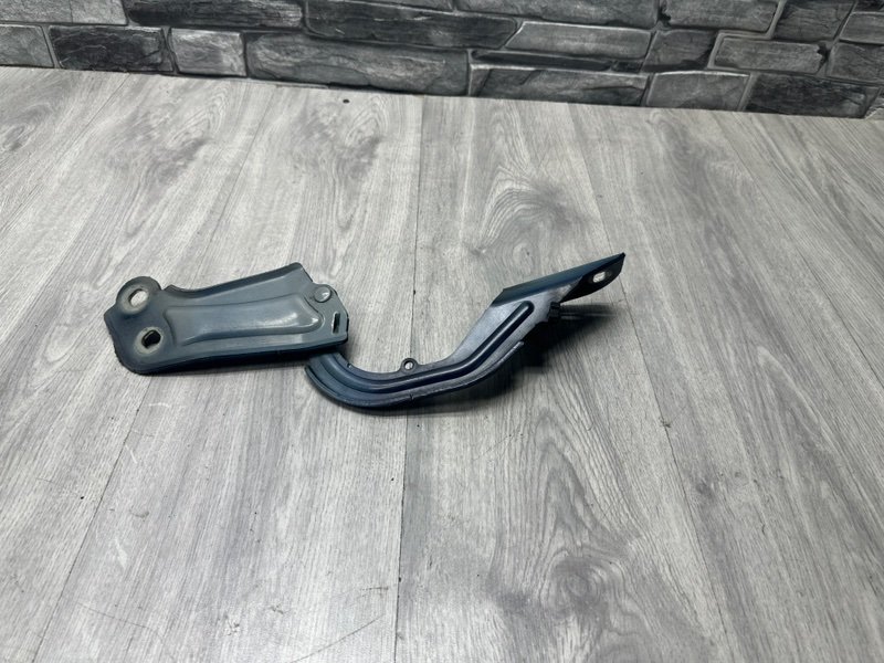 Петля капота, 900 рублей, Москва