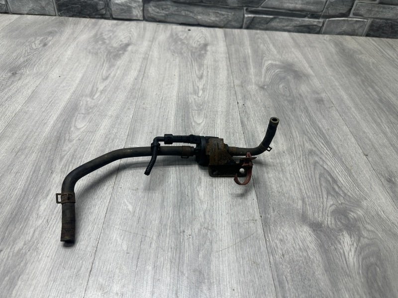 Клапан вентиляции топливного бака, 1000 рублей, Москва