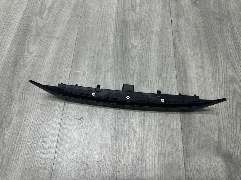 Кнопка центрального замка, 1000 рублей, Москва