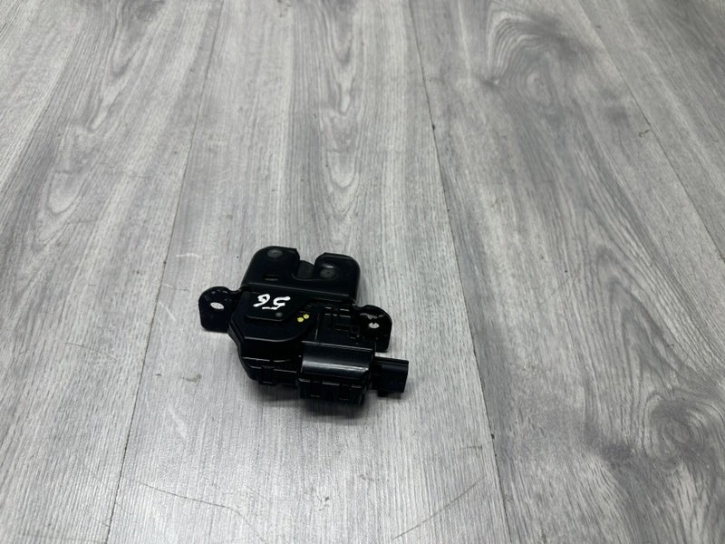 Замок багажника, 1500 рублей, Москва