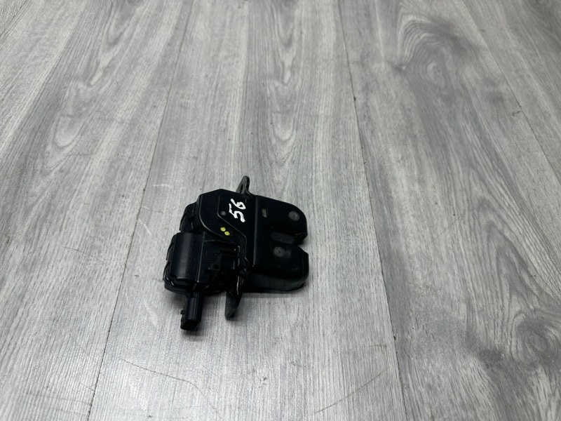 Замок багажника, 1500 рублей, Москва