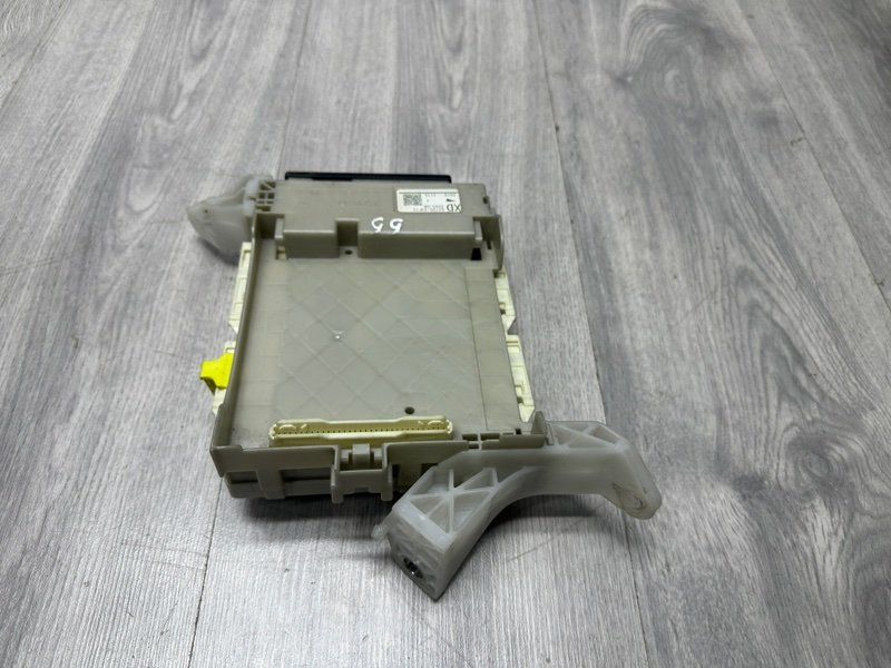 Блок предохранителей салонный, 2500 рублей, Москва