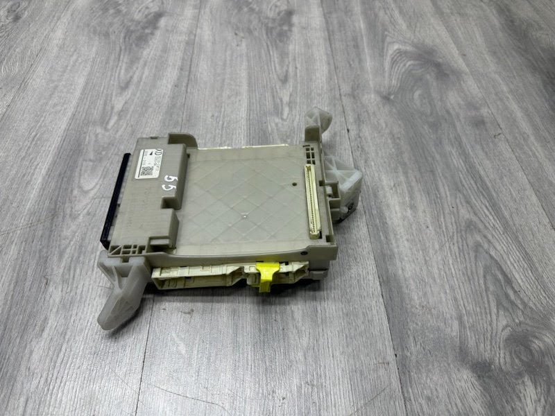 Блок предохранителей салонный, 2500 рублей, Москва