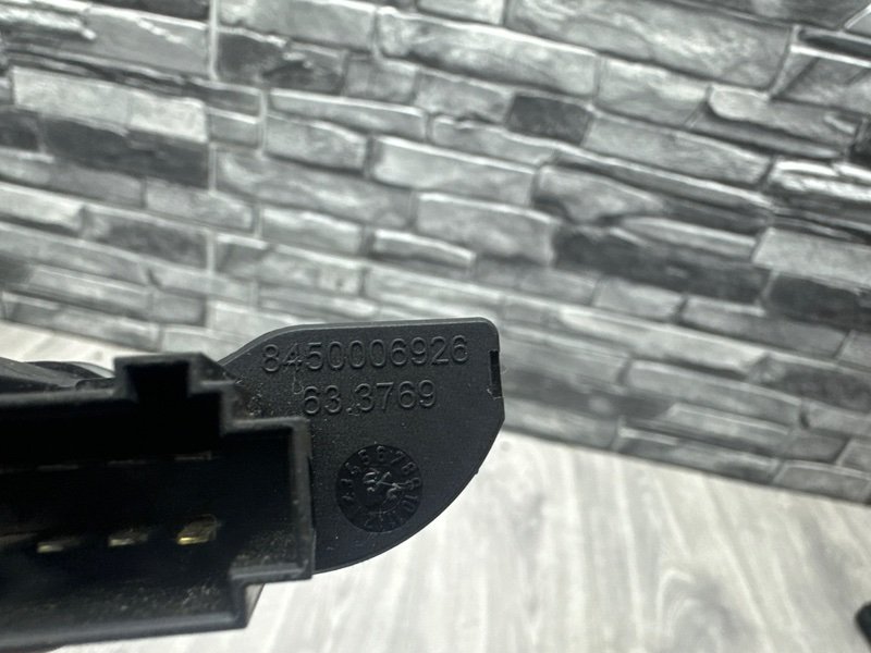 Кнопка обогрева сидений, 550 рублей, Москва