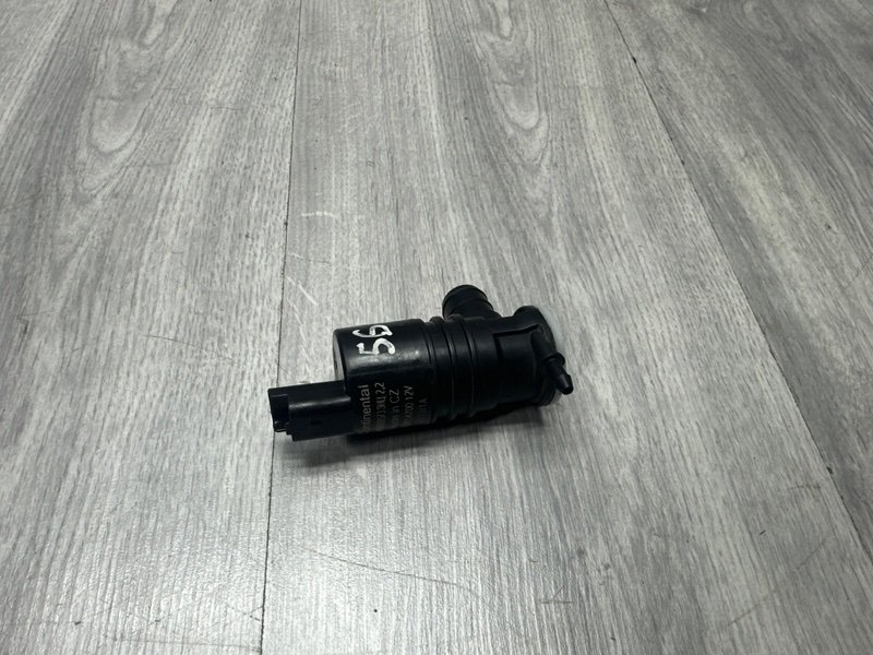 Насос омывателя, 500 рублей, Москва