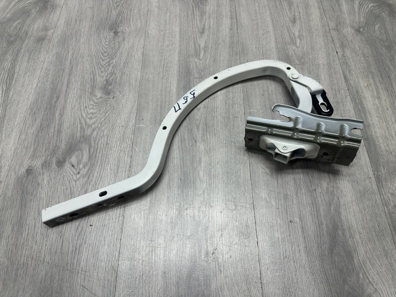 Петля крышки багажника, 4000 рублей, Москва