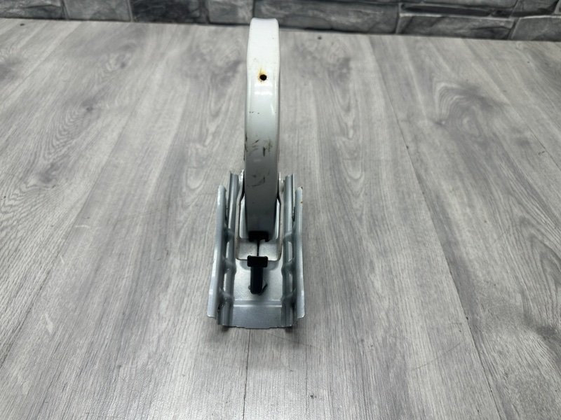 Петля крышки багажника, 4000 рублей, Москва