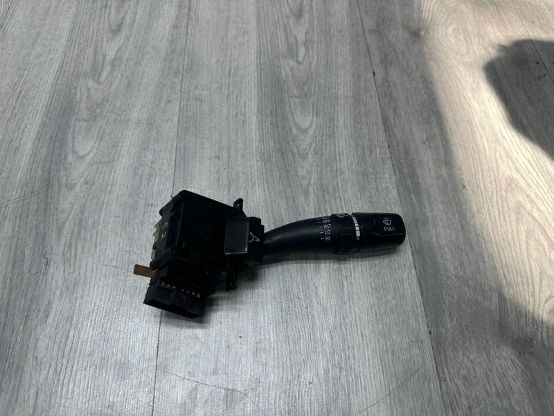 Переключатель стеклоочистителей, 1000 рублей, Москва