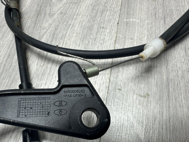 Трос замка капота, 1000 рублей, Москва