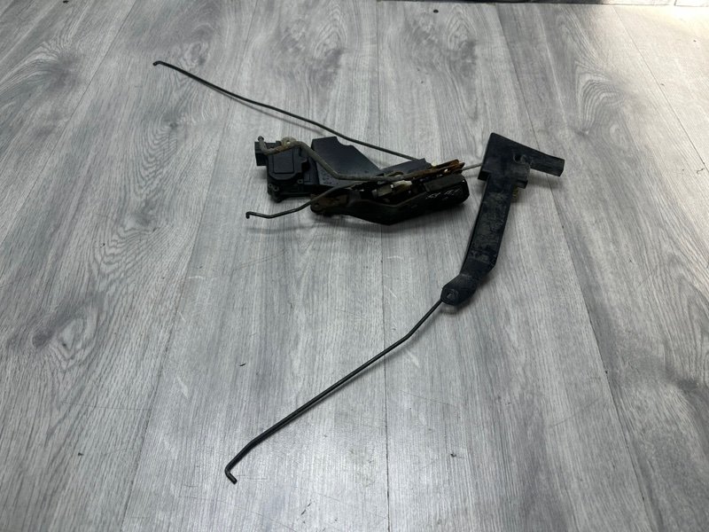 Замок двери передней левой, 2000 рублей, Москва