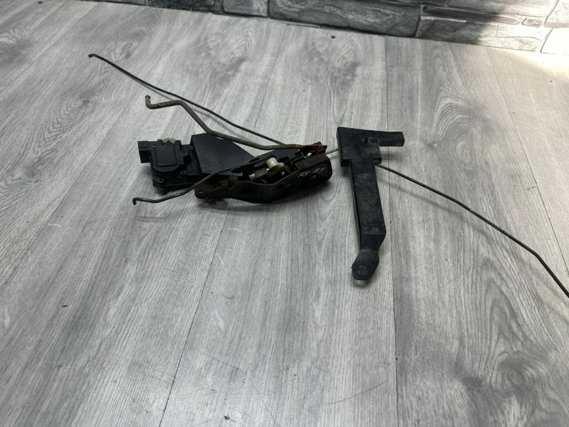 Замок двери передней левой, 2000 рублей, Москва