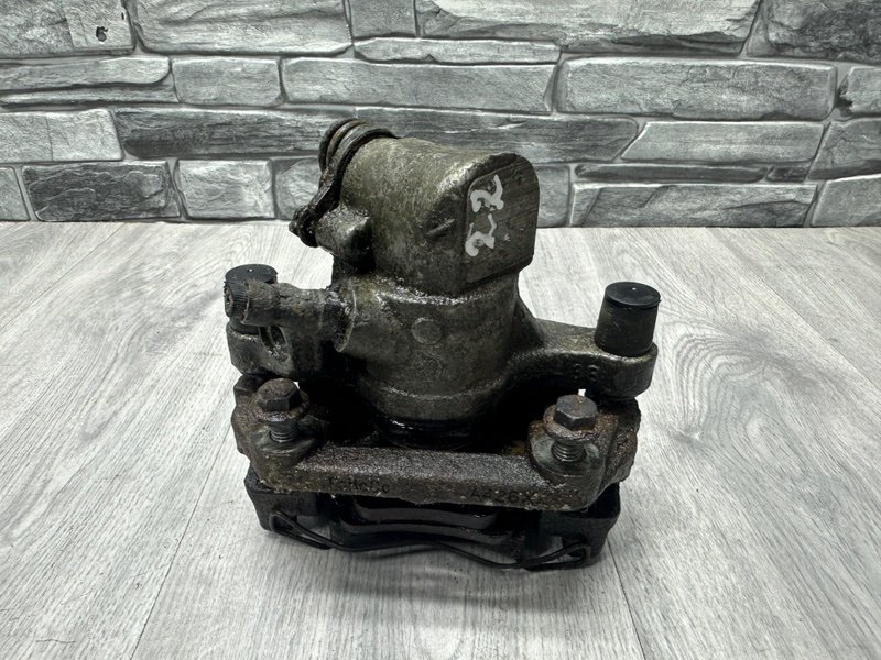 Суппорт тормозной задний правый, 3500 рублей, Москва