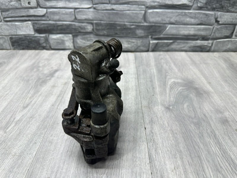 Суппорт тормозной задний правый, 3500 рублей, Москва