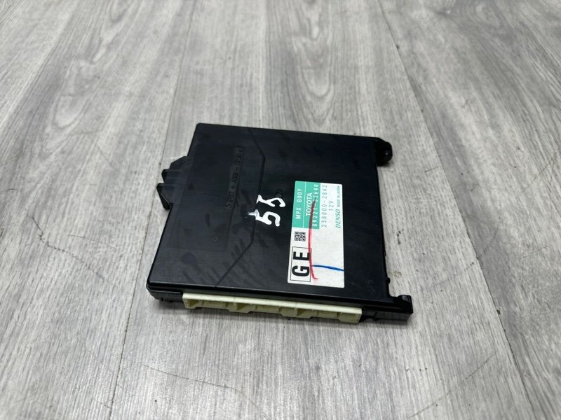 Блок электронный, 2500 рублей, Москва