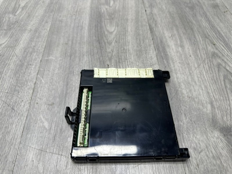 Блок электронный, 2500 рублей, Москва