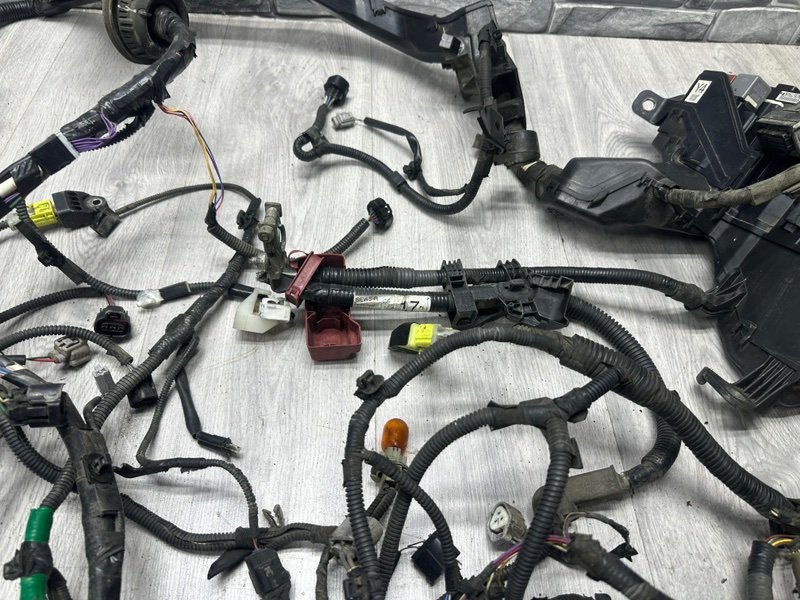 Проводка подкапотная, Москва