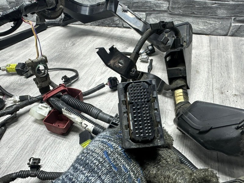 Проводка подкапотная, Москва