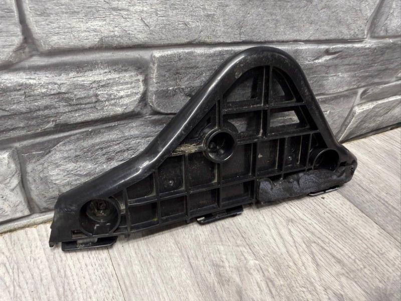 Кронштейн переднего бампера, 1500 рублей, Москва