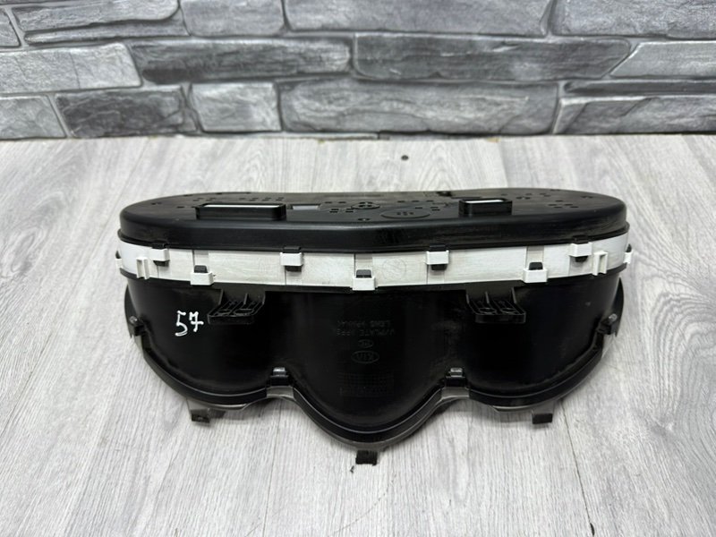 Панель приборов, 3000 рублей, Москва