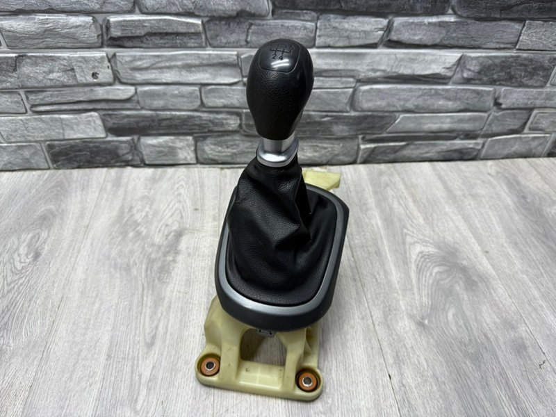 Кулиса МКПП, 2000 рублей, Москва