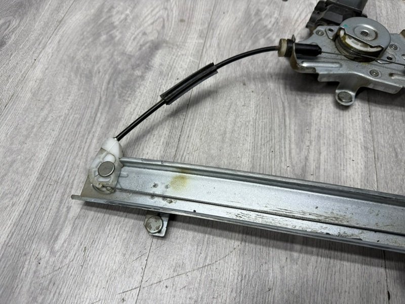 Стеклоподъемник передний, 1000 рублей, Москва