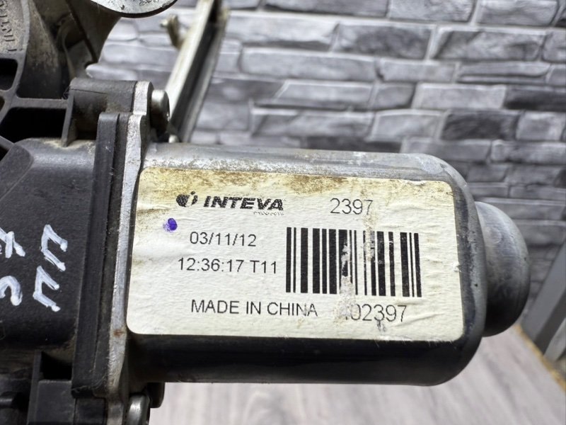 Стеклоподъемник передний, 1000 рублей, Москва