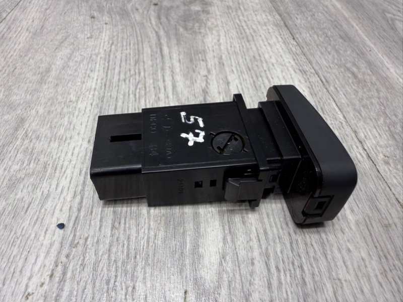 Кнопка аварийной сигнализации, 1000 рублей, Москва