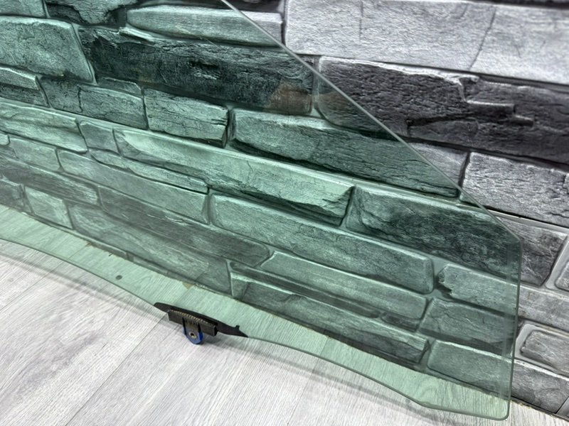 Стекло двери передней правой, 4000 рублей, Москва