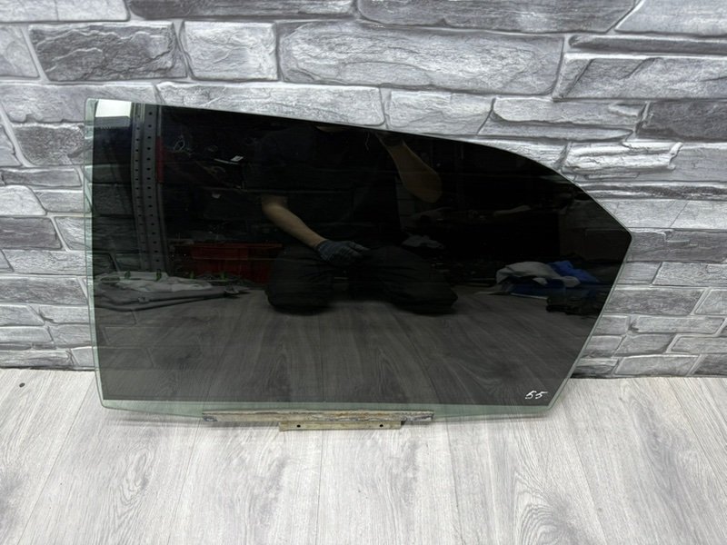 Стекло двери задней левой, 2500 рублей, Москва