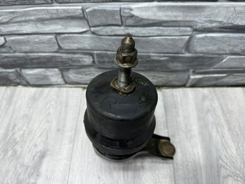 Опора двигателя, 3000 рублей, Москва