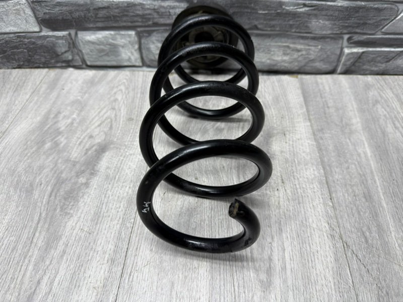 Пружина задняя, 750 рублей, Москва