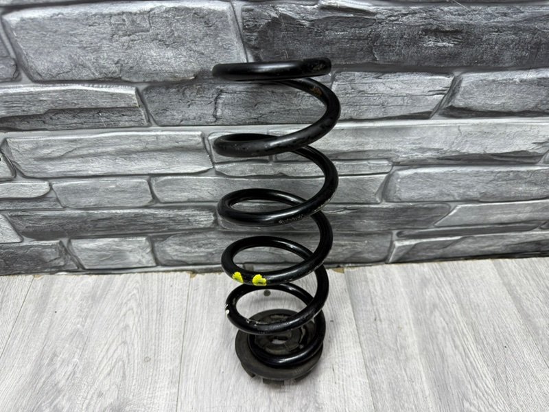 Пружина задняя, 750 рублей, Москва