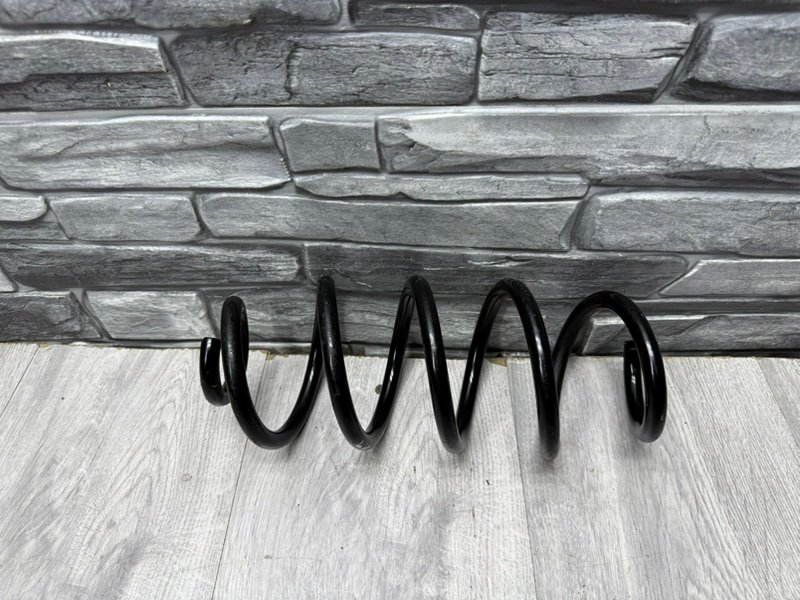 Пружина задняя, 700 рублей, Москва