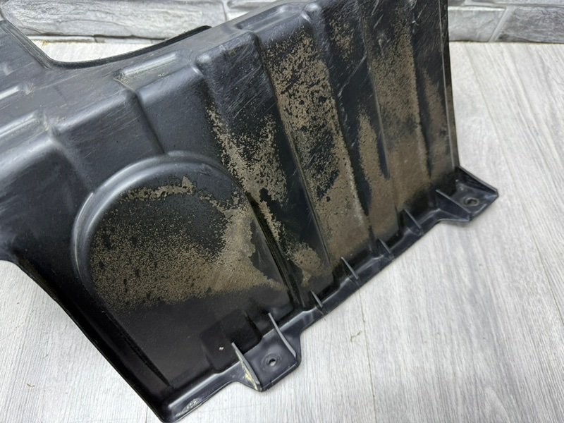 Пыльник двигателя, 1000 рублей, Москва